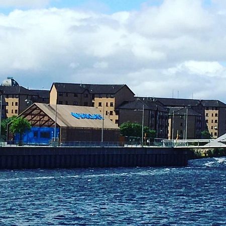 2 Bed City Apartment With Parking Glasgow Eksteriør billede